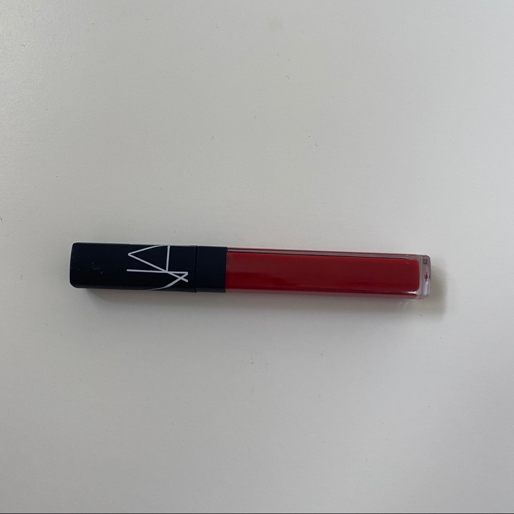 NARS Lip Gloss in Scandal